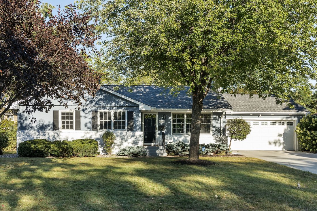 House in Minneapolis, Minnesota, United States 1 - 18879983
