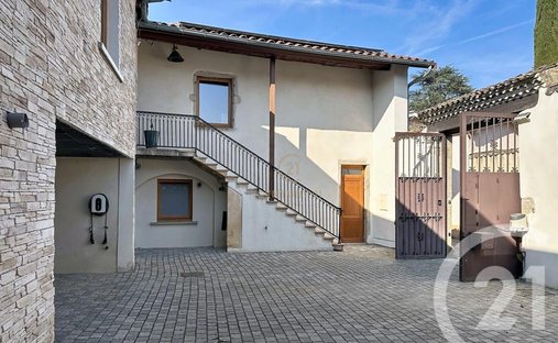 Landhaus in Vourles, Auvergne-Rhone-Alpen, Frankreich 1