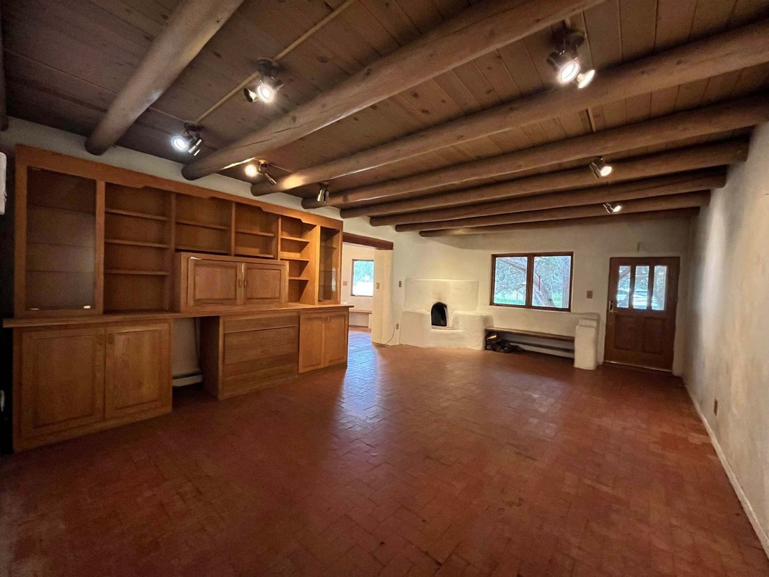 House in Ranchos de Taos, New Mexico, United States 4 - 18888129