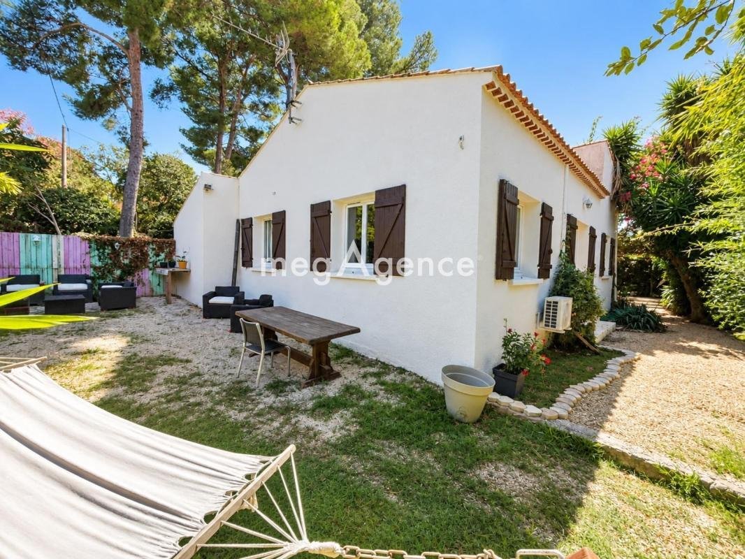 Casa a Six-Fours-les-Plages, Provenza-Alpi-Costa Azzurra, Francia 2 - 18887323