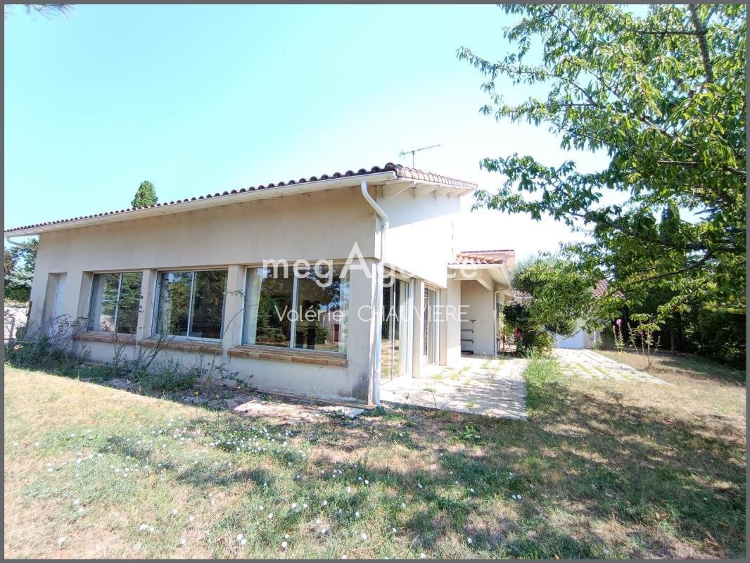 Haus in Mortagne-sur-Gironde, Neu-Aquitanien, Frankreich 3 - 18886982