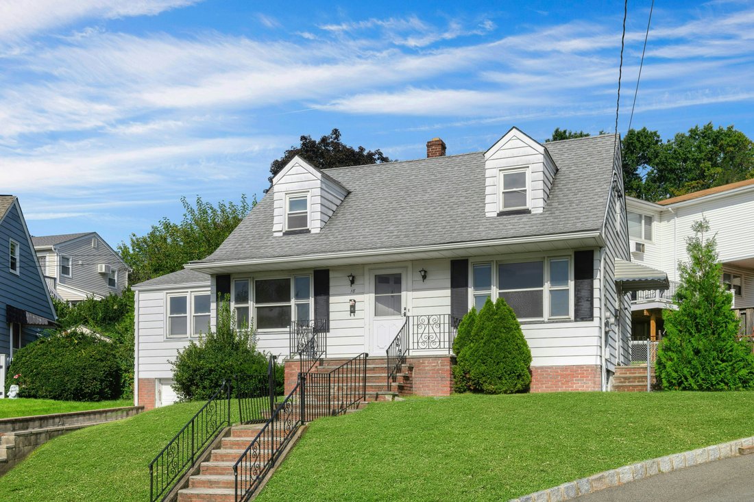 Maison de ville à Bloomfield, New Jersey, États-Unis 1 - 18873890