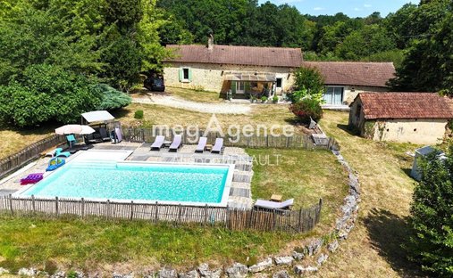 Casa di campagna a Vergt, Nuova Aquitania, Francia 1