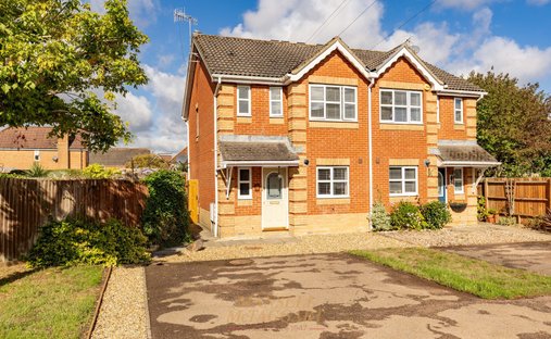 Maison à Maidenbower, Crawley, Angleterre 1