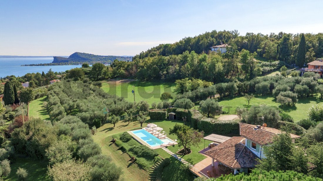 Villa a San Felice del Benaco, Lombardia, Italia 2 - 16773708