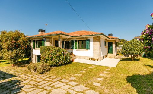 House in Nigran (District), Nigran, Spain 1