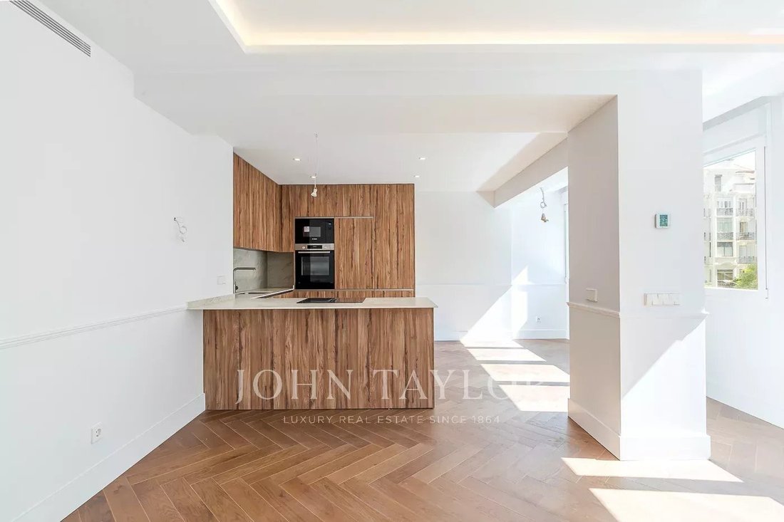 Apartment in Barrio Salamanca, Madrid, Spain 5 - 18880467