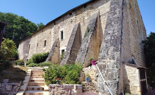 Casa a Dangé-Saint-Romain, Nuova Aquitania, Francia 1
