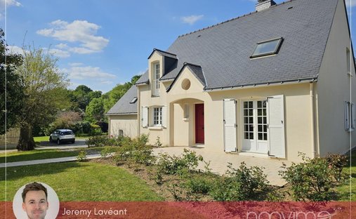 House in Centre, Treillieres, France 1