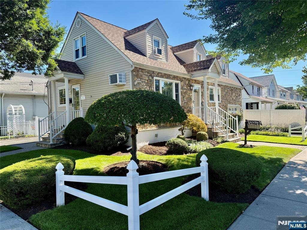 House in North Arlington, New Jersey, United States 3 - 18891292