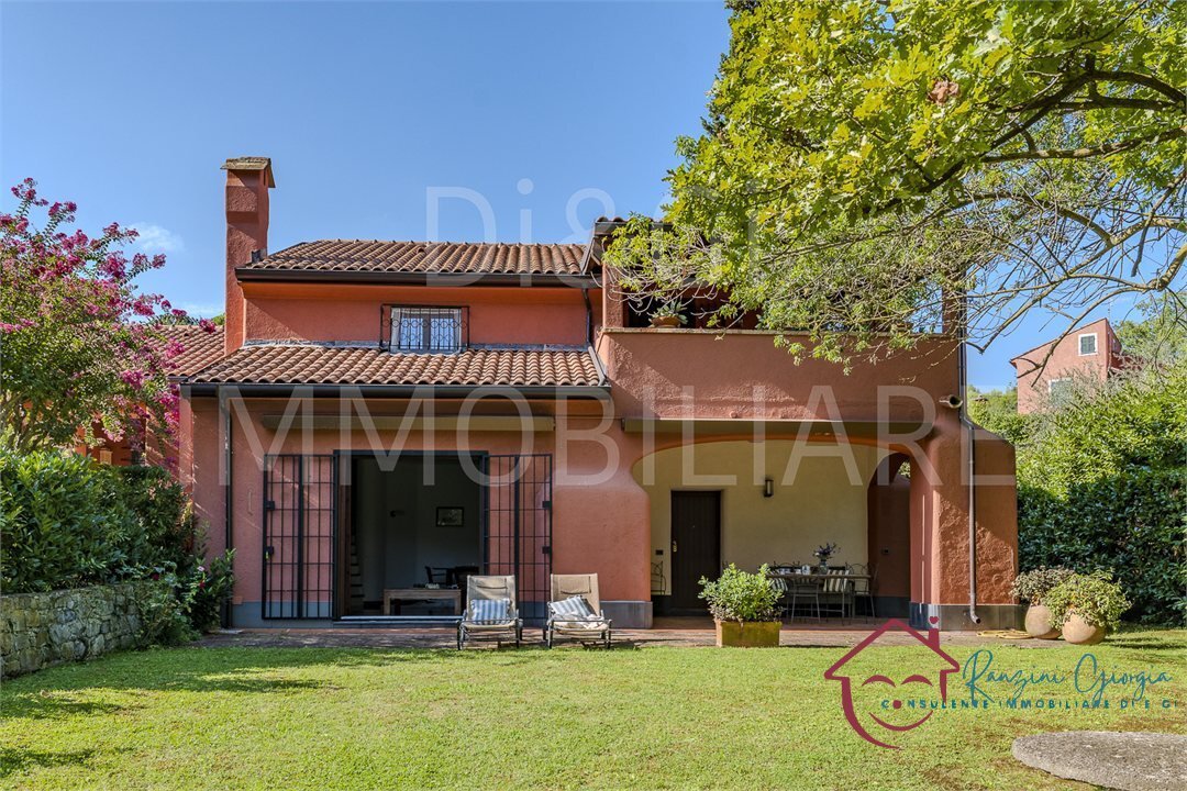 Villa in Garlenda, Liguria, Italy 1 - 18888845