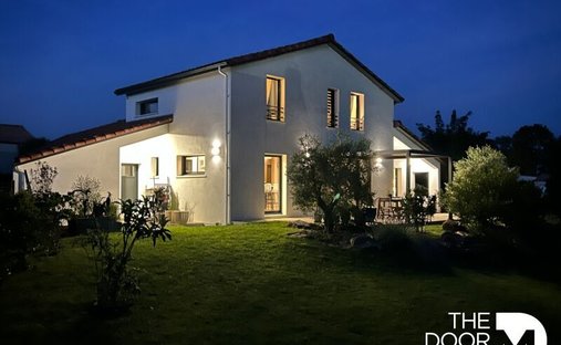Casa en Sainte-Pazanne, Países del Loira, Francia 1