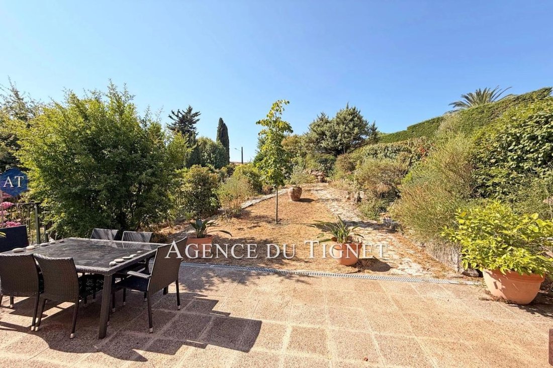 Appartamento a Cabris, Provenza-Alpi-Costa Azzurra, Francia 2 - 18880760