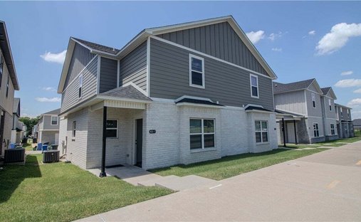 House in Johnson, Arkansas, United States 1