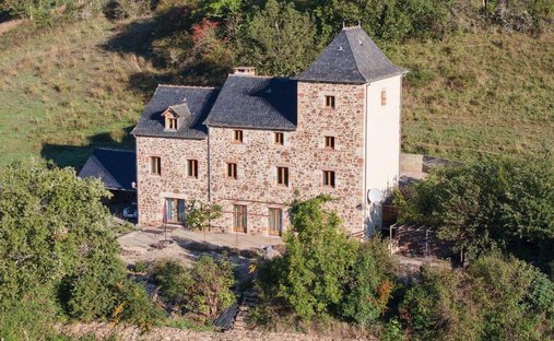 Casa en Najac, Occitania, Francia 1