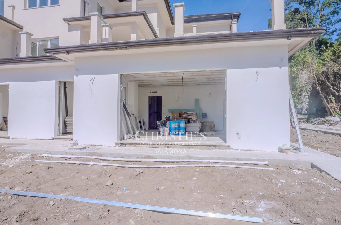 Apartment in Arizzano, Piedmont, Italy 2 - 17735831