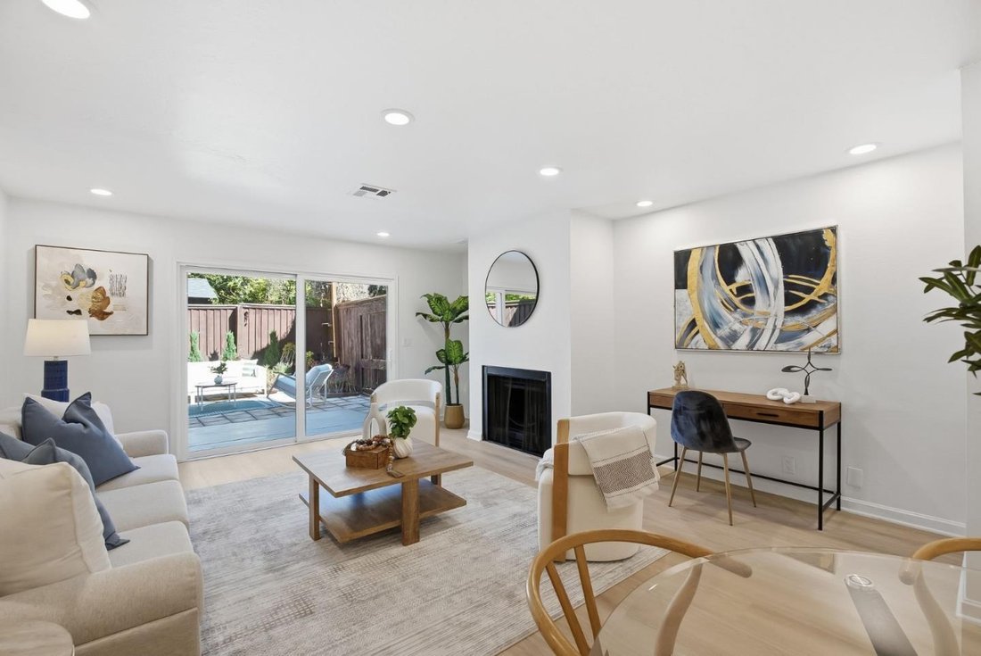 Townhouse in Palo Alto, California, United States 1 - 18879031
