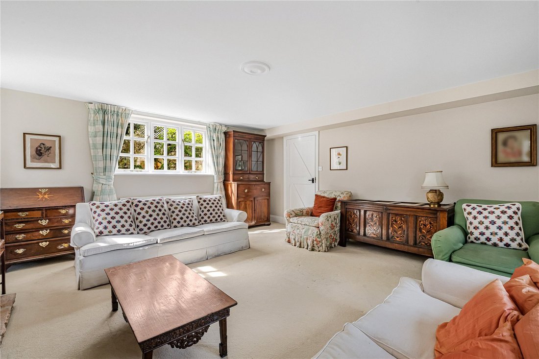 House in Fittleworth, England 2 - 18880003