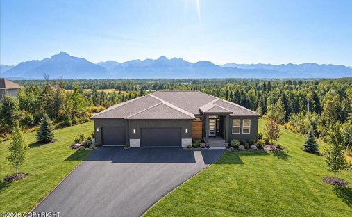 House in Palmer, Alaska, United States 1