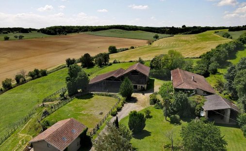 Haus in Montesquiou, Okzitanien, Frankreich 1