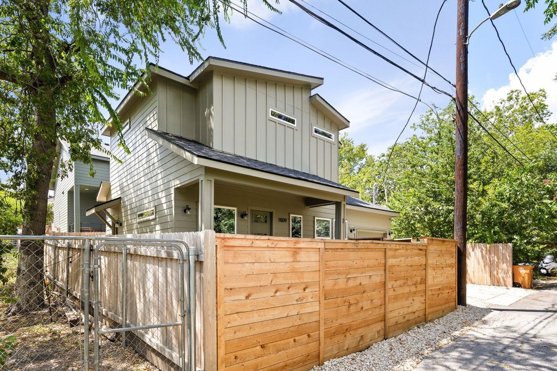 House in Austin, Texas, United States 4 - 18889980