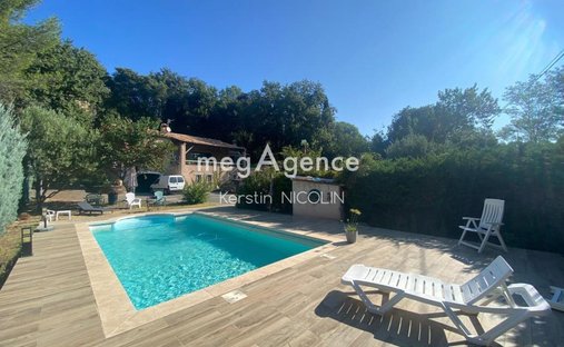 House in Flassans-sur-Issole, Provence-Alpes-Côte d'Azur, France 1