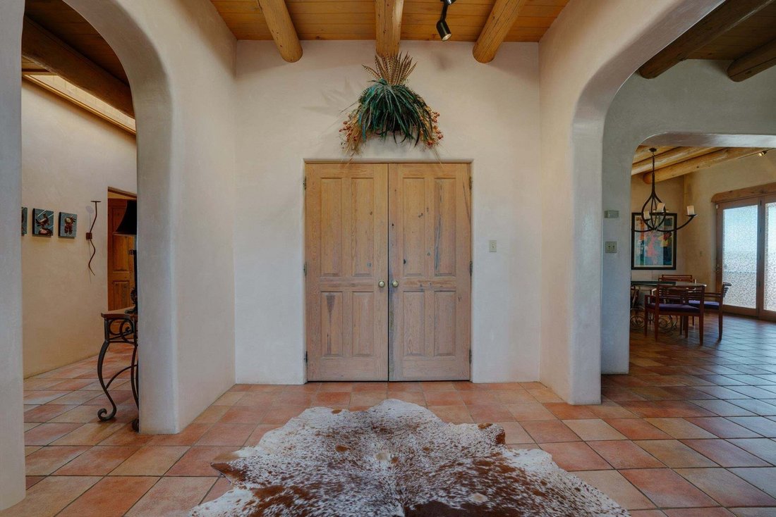 House in El Prado, New Mexico, United States 5 - 18888169