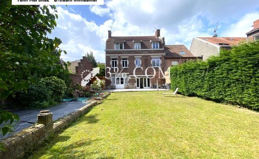 Haus in Centre Ville, Comines, Frankreich 1