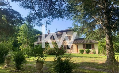 Haus in Puycalvel, Okzitanien, Frankreich 1