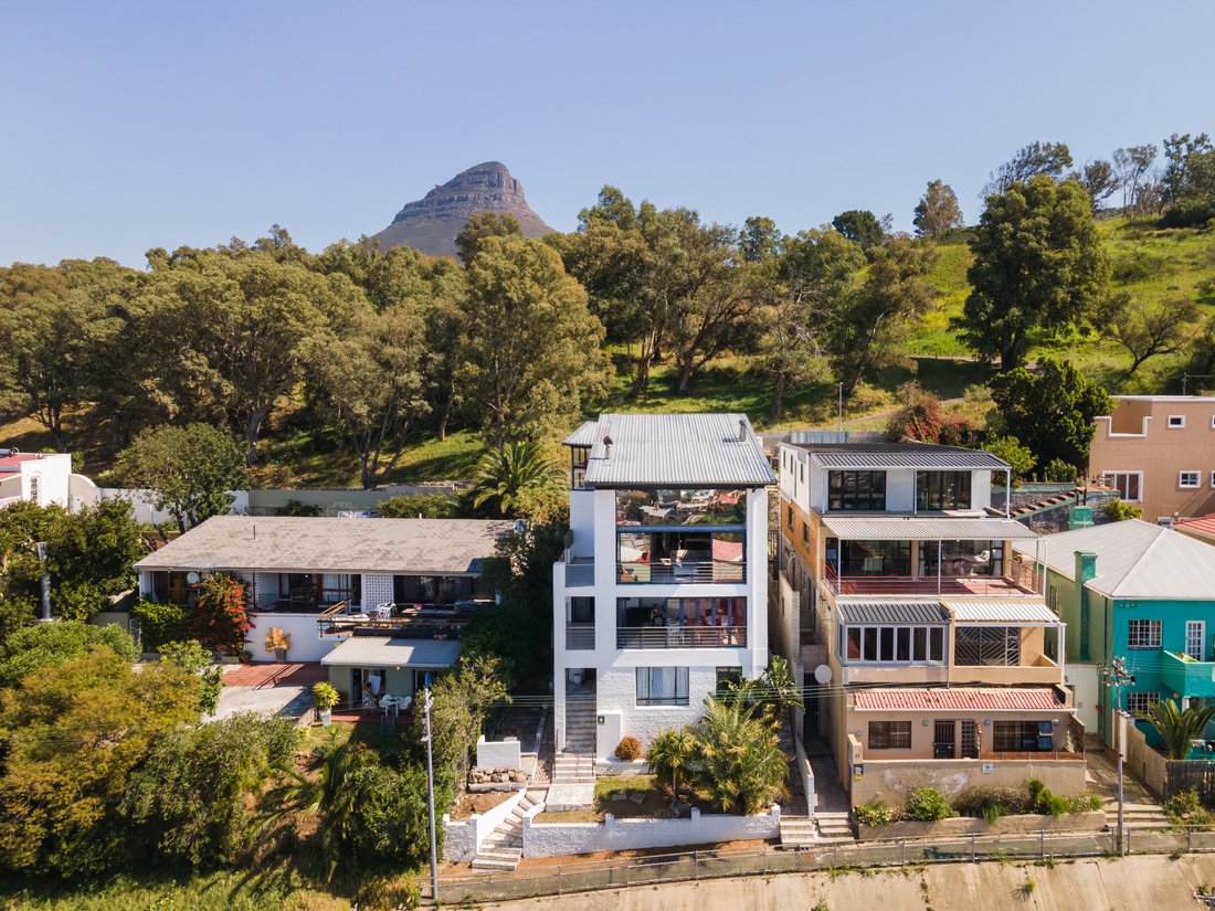House in Schotsche Kloof, City Bowl, Cape Town 3 - 18886800