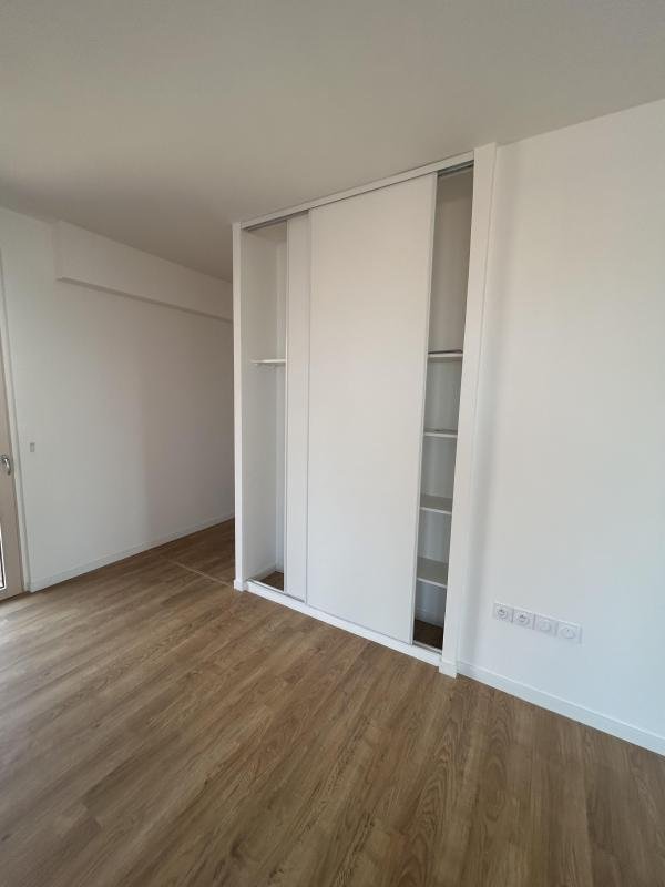 Apartment in Vieux Saint Ouen, Saint-Ouen-sur-Seine, France 4 - 18884442