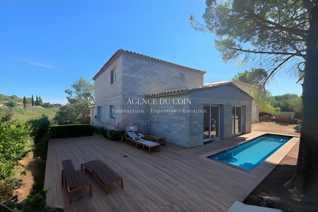 Villa en La Motte, Provenza-Alpes-Costa Azul, Francia 2 - 18883860