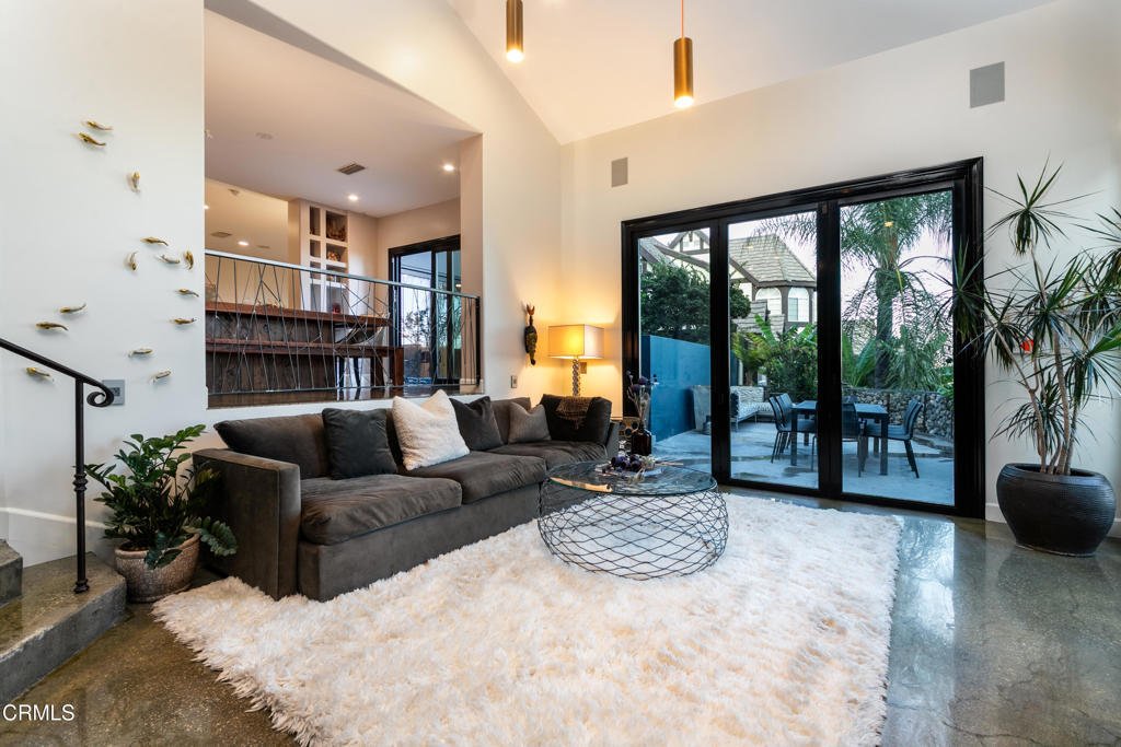 House in Altadena, California, United States 5 - 18884219