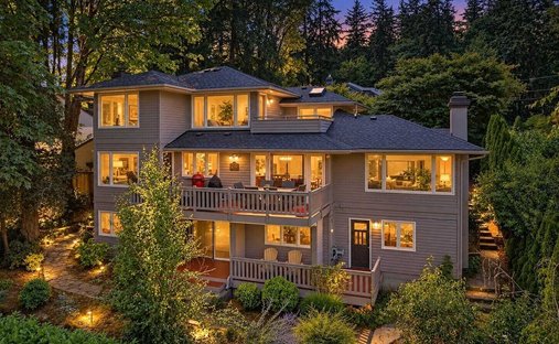 House in Mercer Island, Washington, United States 1