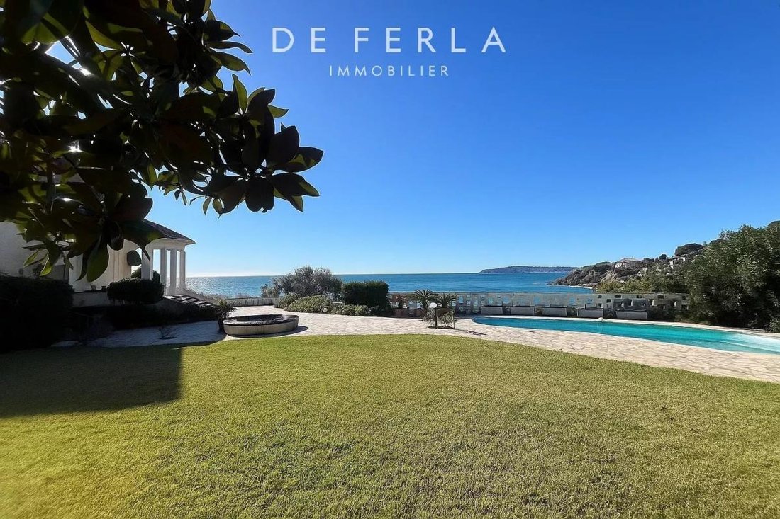 Villa in Cap d'Ail, Provence-Alpes-Côte d'Azur, Frankreich 1 - 18884536