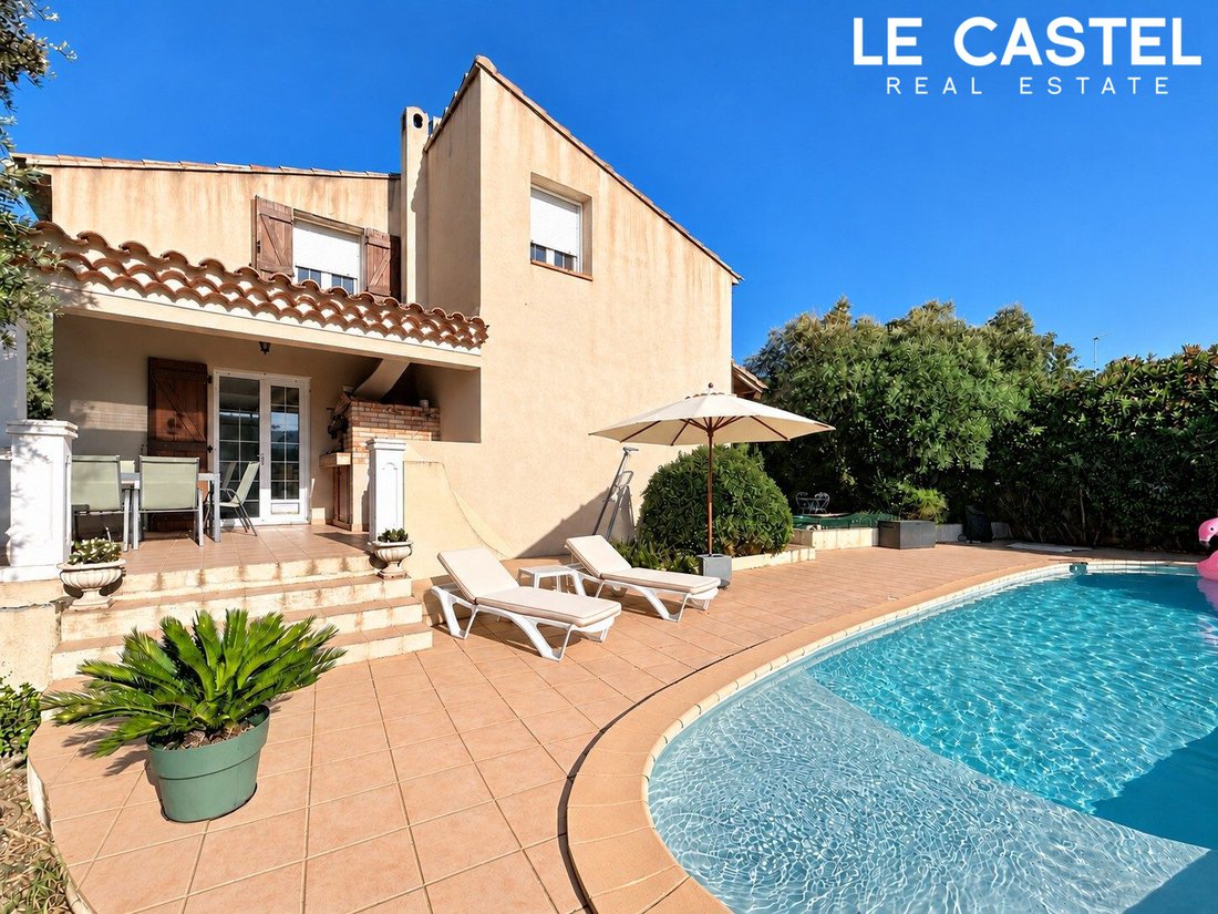 Casa en Centre Ville, Le Beausset, Francia 1 - 18892804