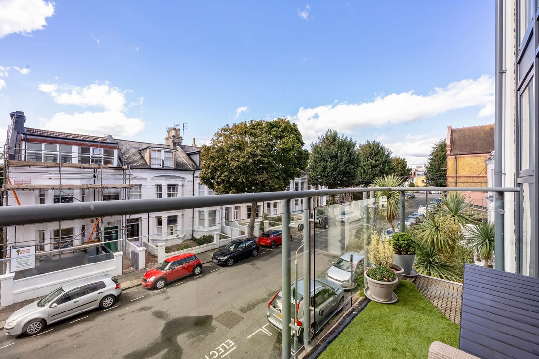 Apartment in Palmeria, Hove, England 3 - 18882088