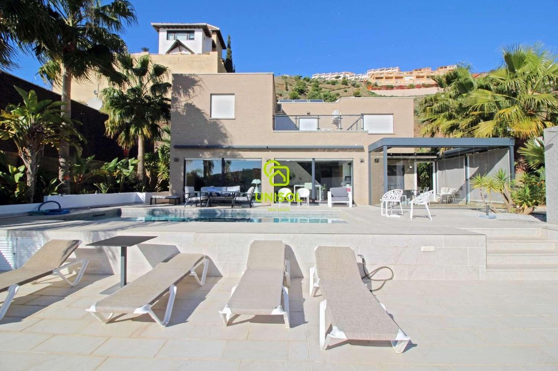 Villa a Torrox, Andalusia, Spagna 1 - 17947632