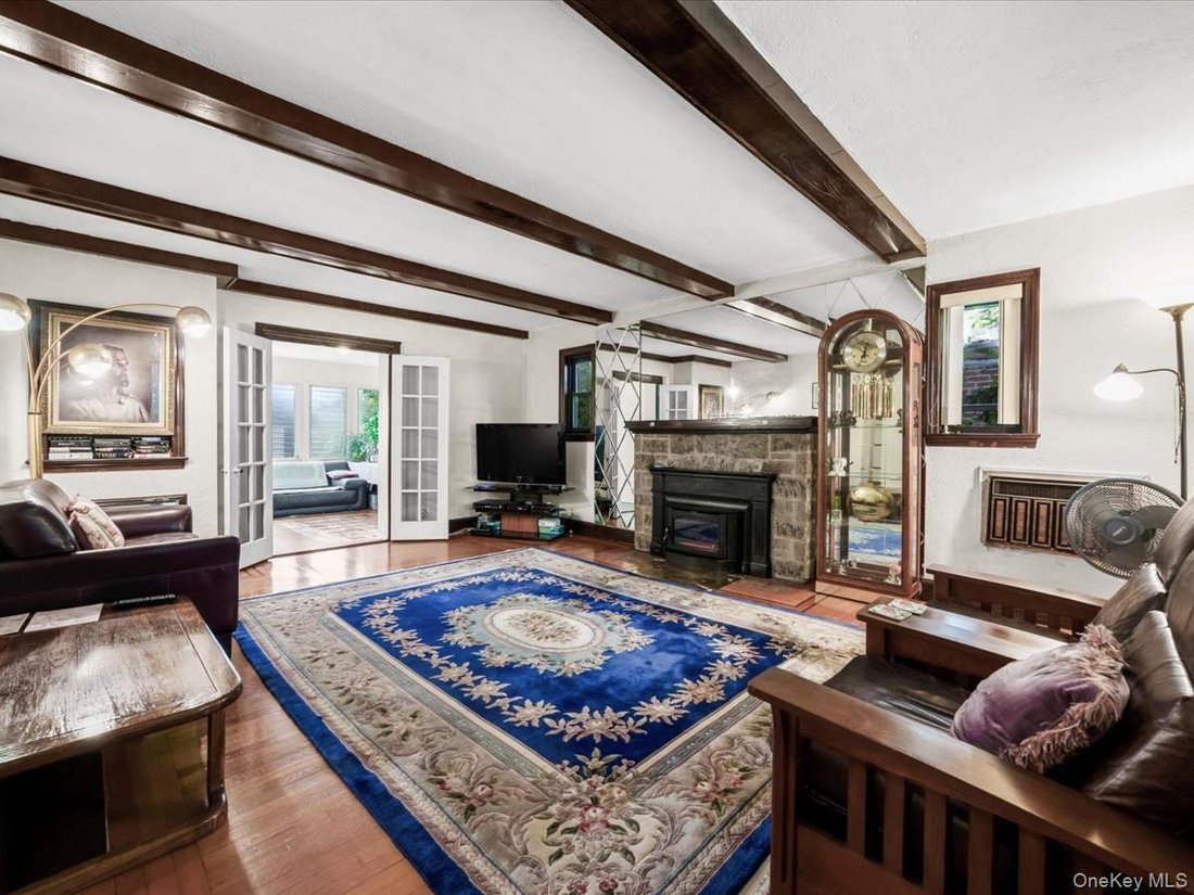 House in New York, New York, United States 4 - 18888961
