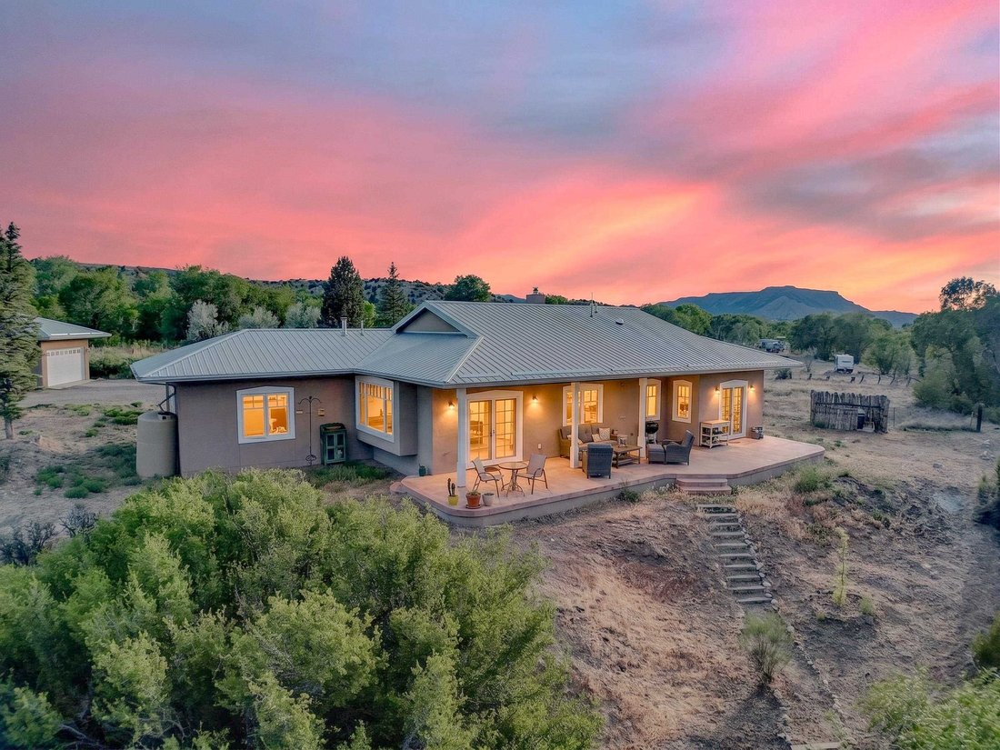 House in Dixon, New Mexico, United States 2 - 18888251