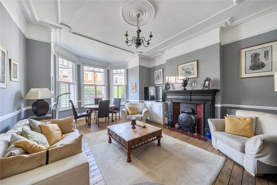 Haus in Muswell Hill, Haringey, England 2 - 18889348