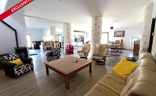 Country House in Saint-Christophe-du-Ligneron, Pays de la Loire, France 1