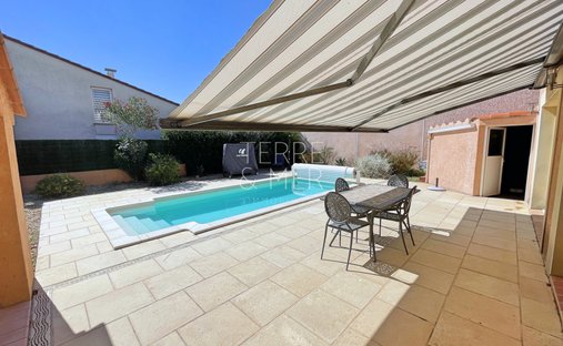 Casa a Saint-Cyprien, Occitania, Francia 1