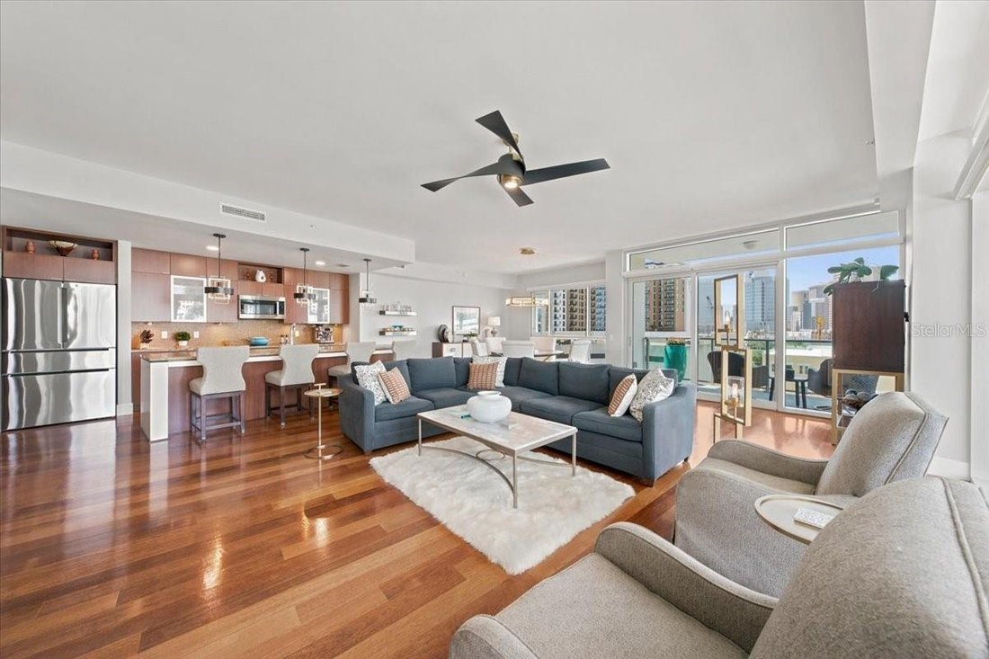 Condo in Tampa, Florida, United States 2 - 18879686