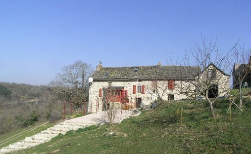 Haus in Arrondissement von Villefranche-de-Rouergue, Okzitanien, Frankreich 1