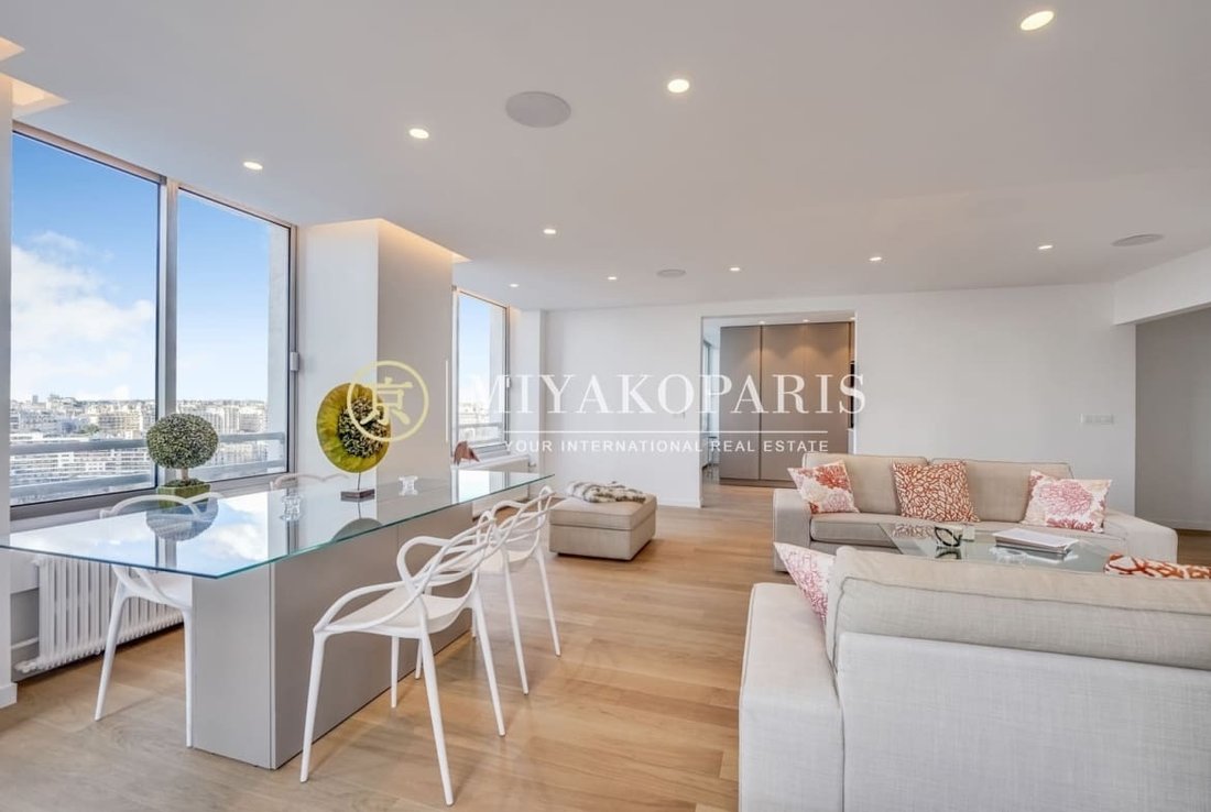 Apartment in Violet Commerce, Paris 15e Arrondissement, Paris 5 - 17128277