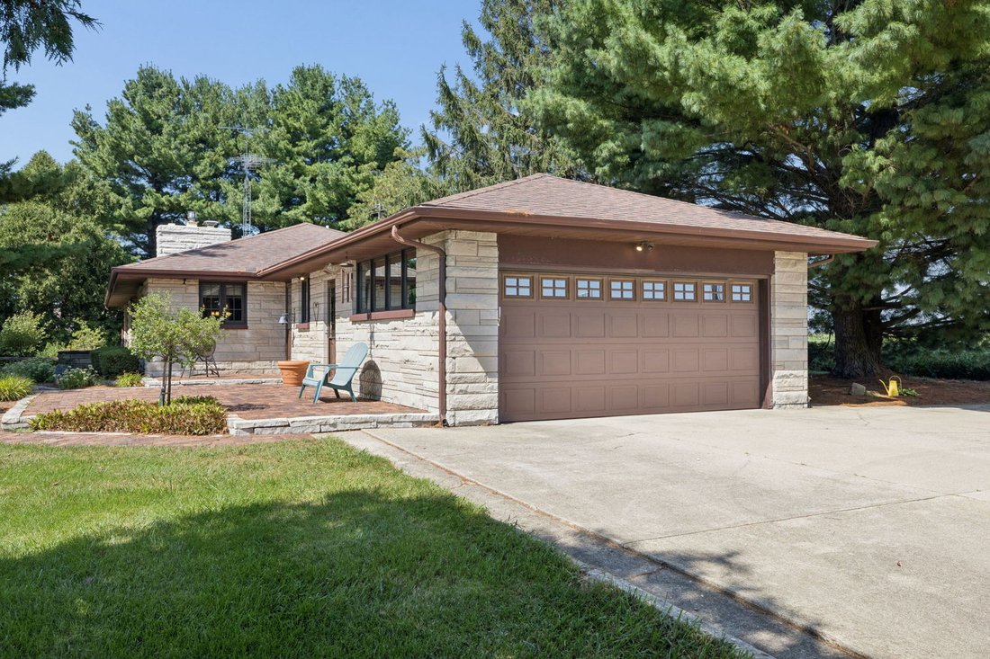 House in Arlington, Illinois, United States 2 - 18889643
