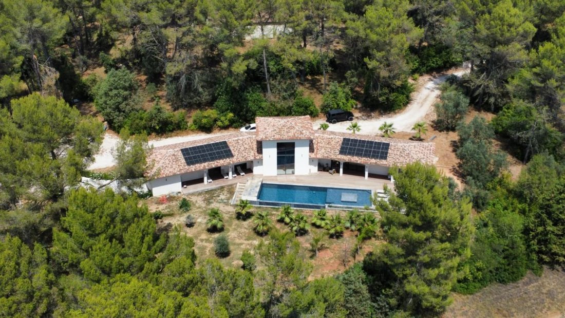 Villa in Boulevars-Gare-Saint Leger-Chabrand, Draguignan, France 3 - 18883424