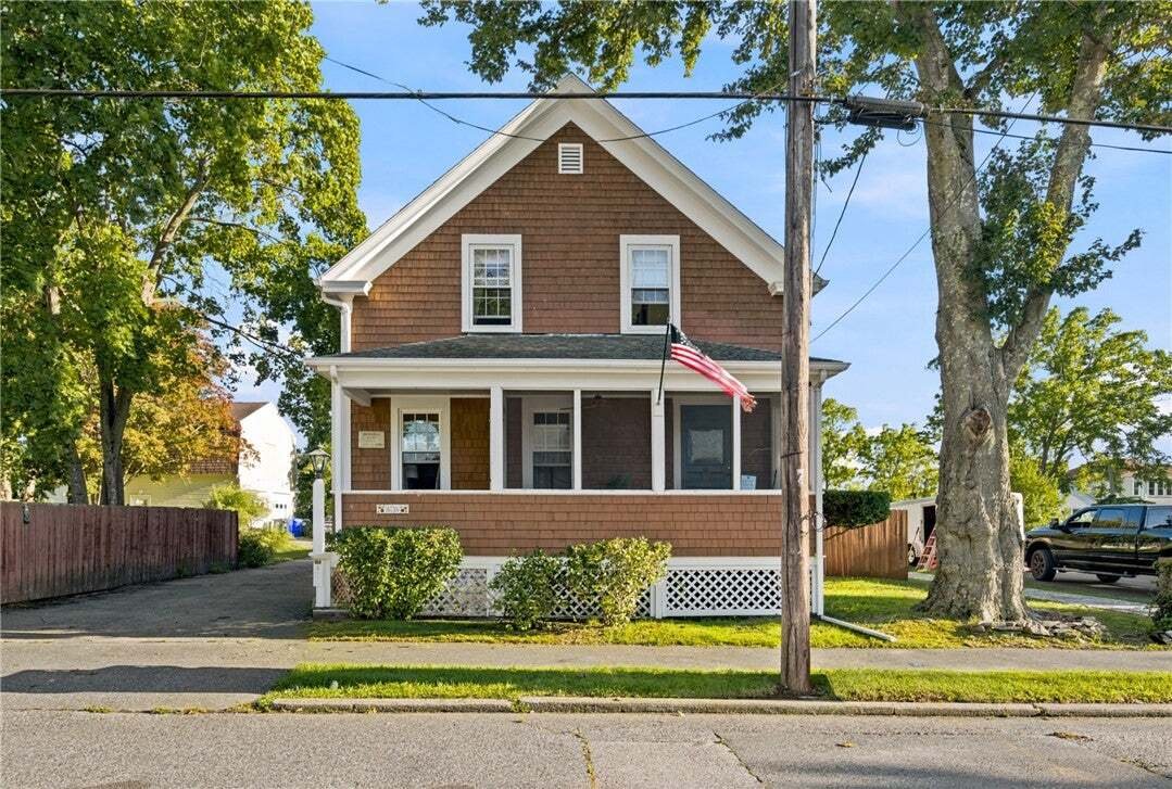 House in Bristol, Rhode Island, United States 1 - 18889911