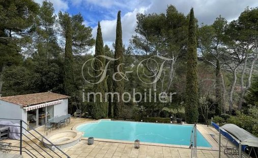 Haus in Taillades, Provence-Alpes-Côte d'Azur, Frankreich 1